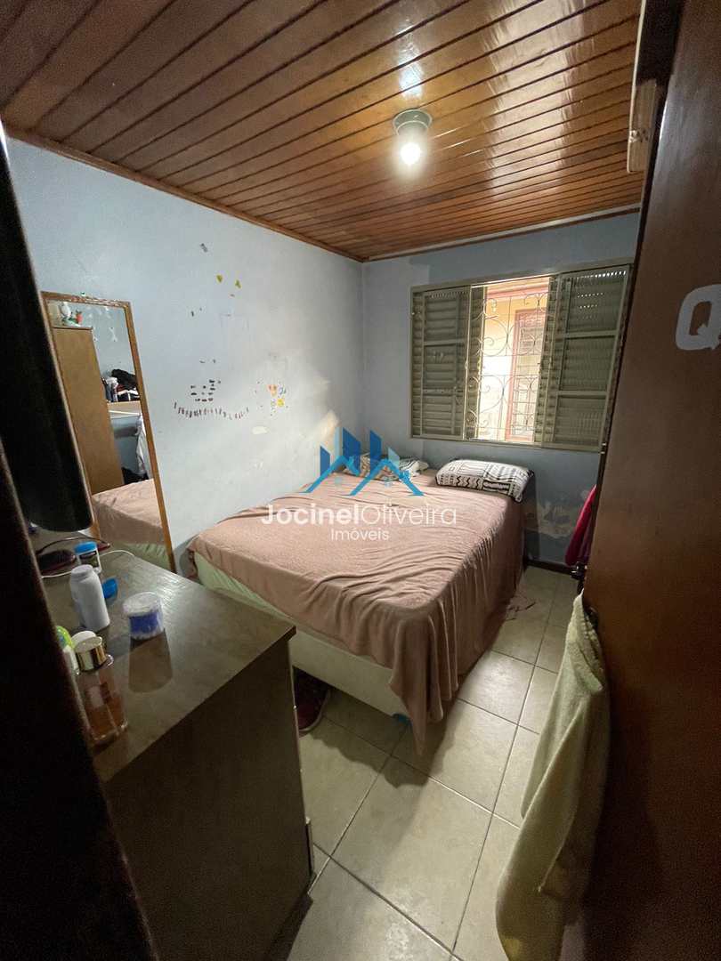 Casa à venda com 3 quartos, 180m² - Foto 12