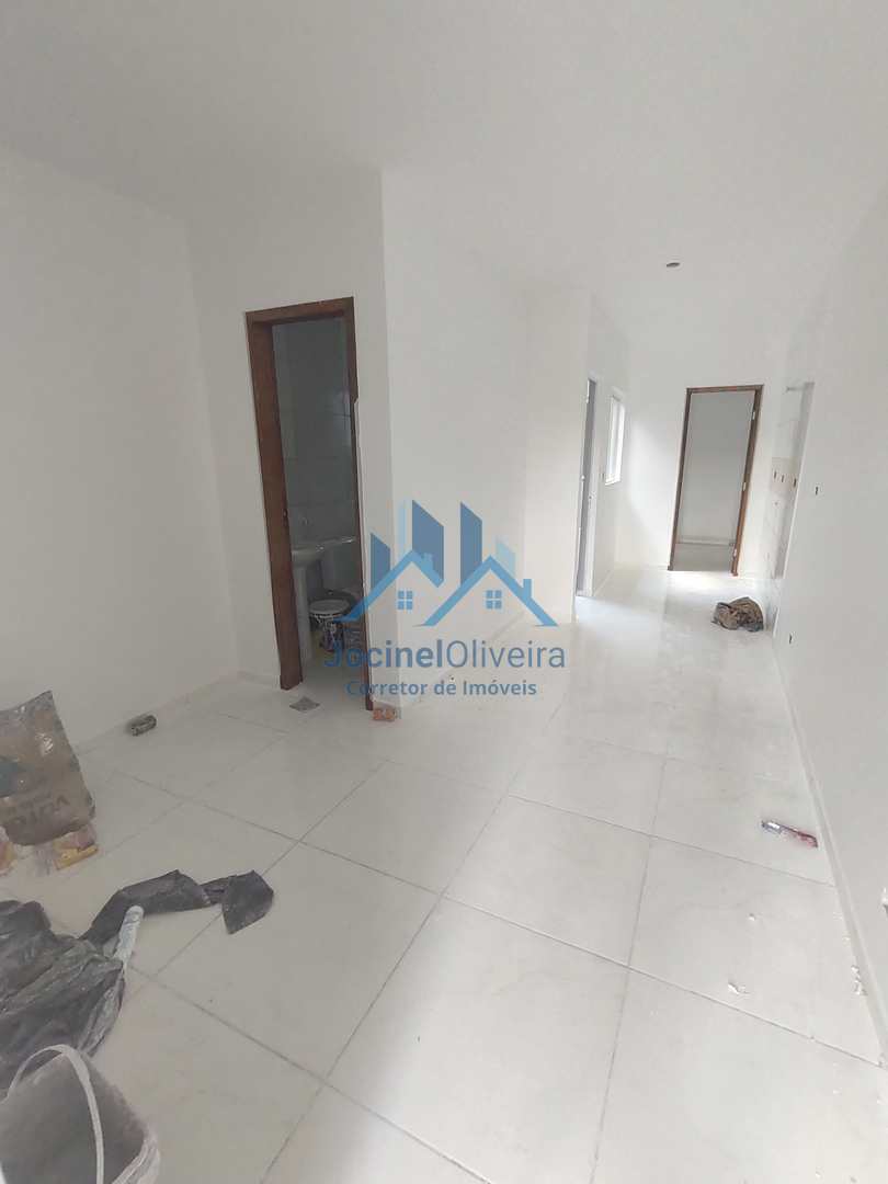 Casa à venda com 2 quartos, 41m² - Foto 5