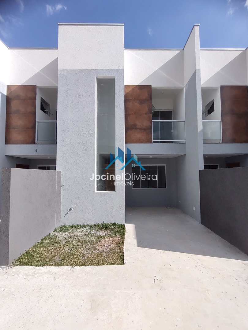 Sobrado à venda com 2 quartos, 63m² - Foto 1