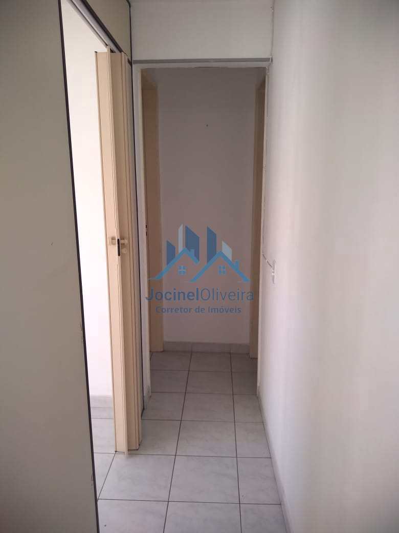 Apartamento à venda com 2 quartos, 43m² - Foto 11