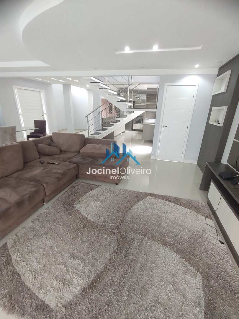 Sobrado à venda com 6 quartos, 520m² - Foto 35