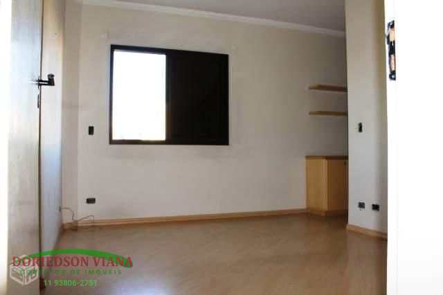 Apartamento à venda com 3 quartos, 130m² - Foto 9