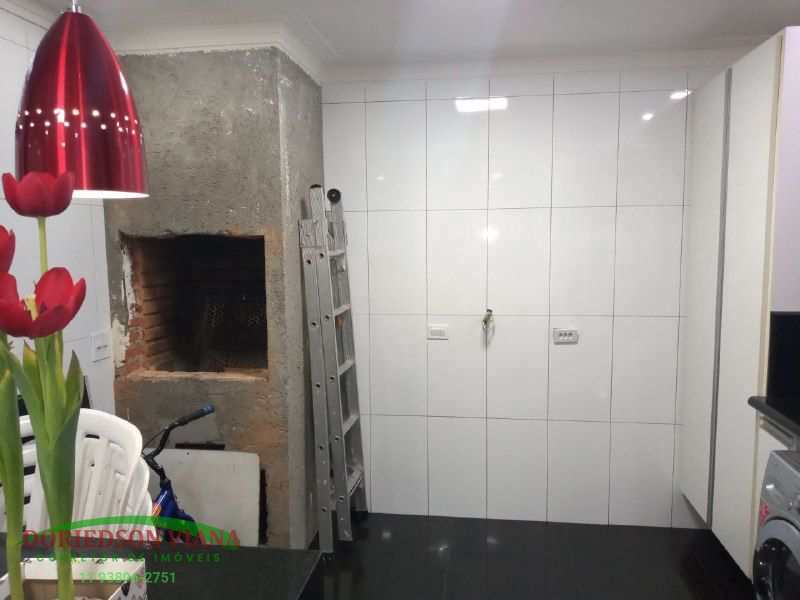 Sobrado à venda com 2 quartos, 65m² - Foto 4