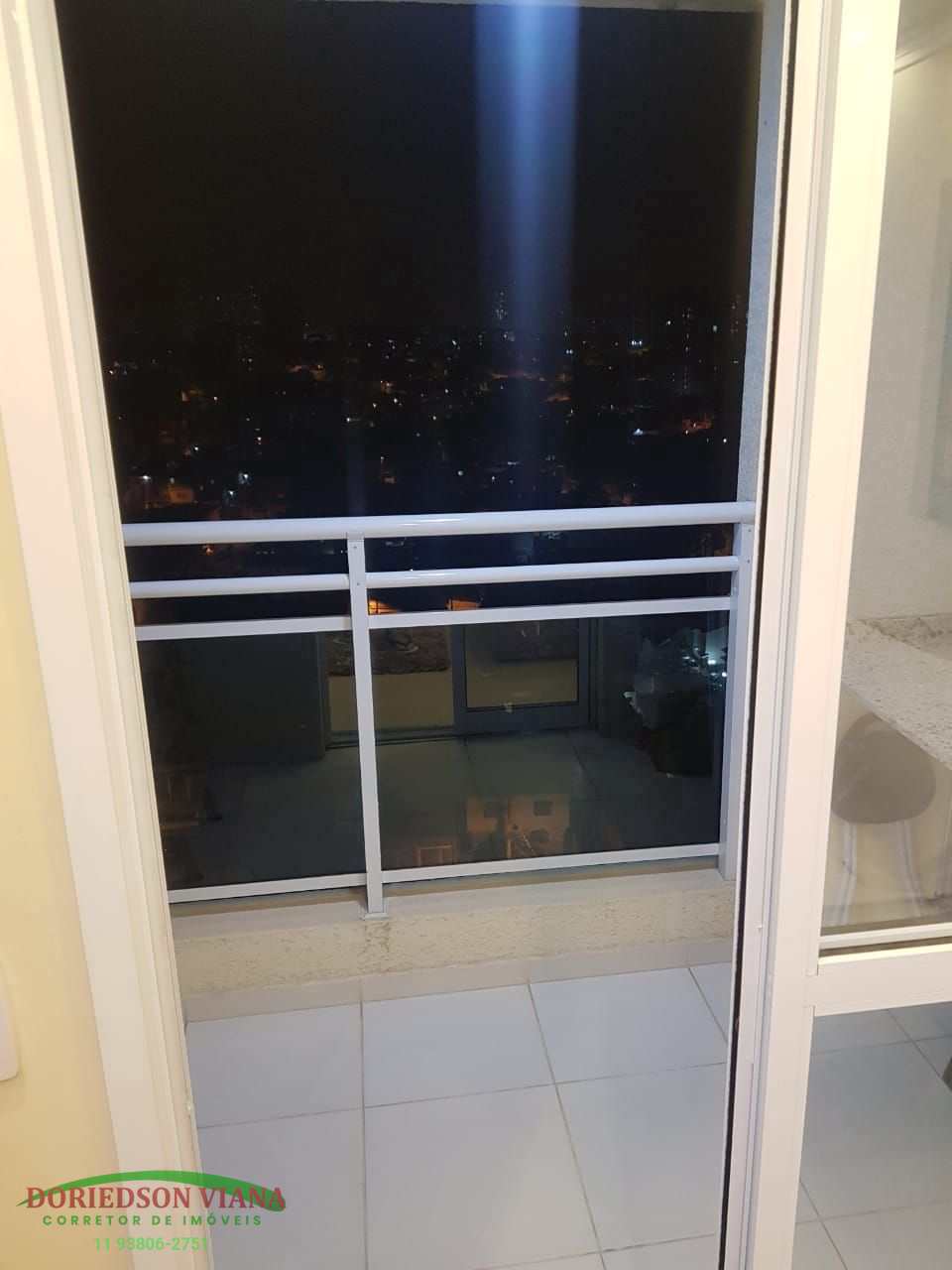 Apartamento à venda com 2 quartos, 56m² - Foto 2