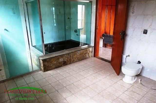 Sobrado à venda com 3 quartos, 300m² - Foto 2