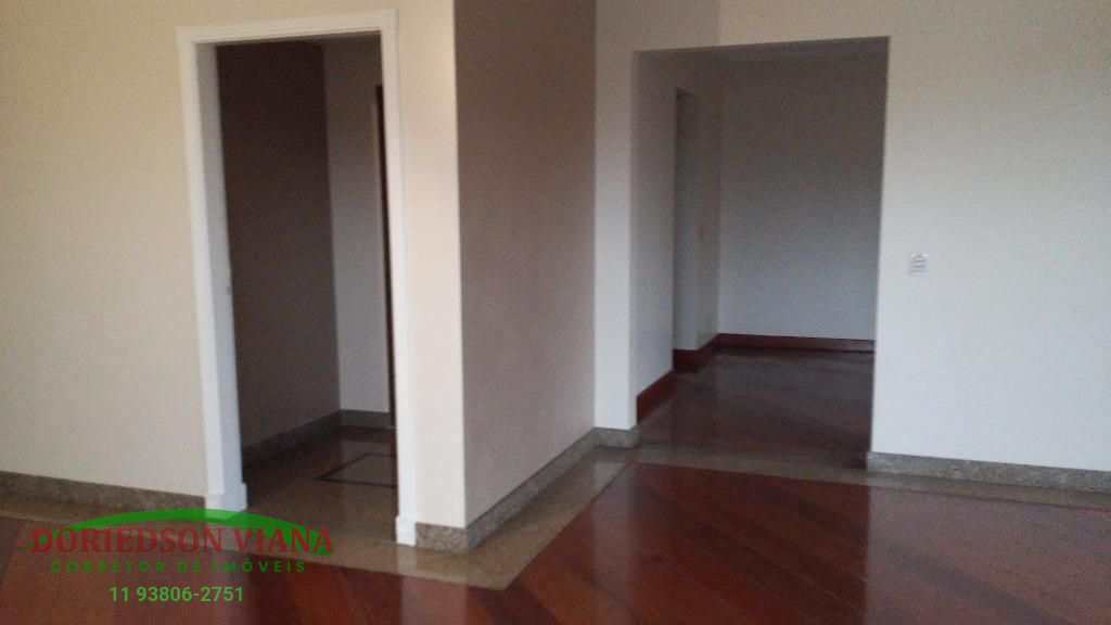 Apartamento à venda com 3 quartos, 202m² - Foto 23