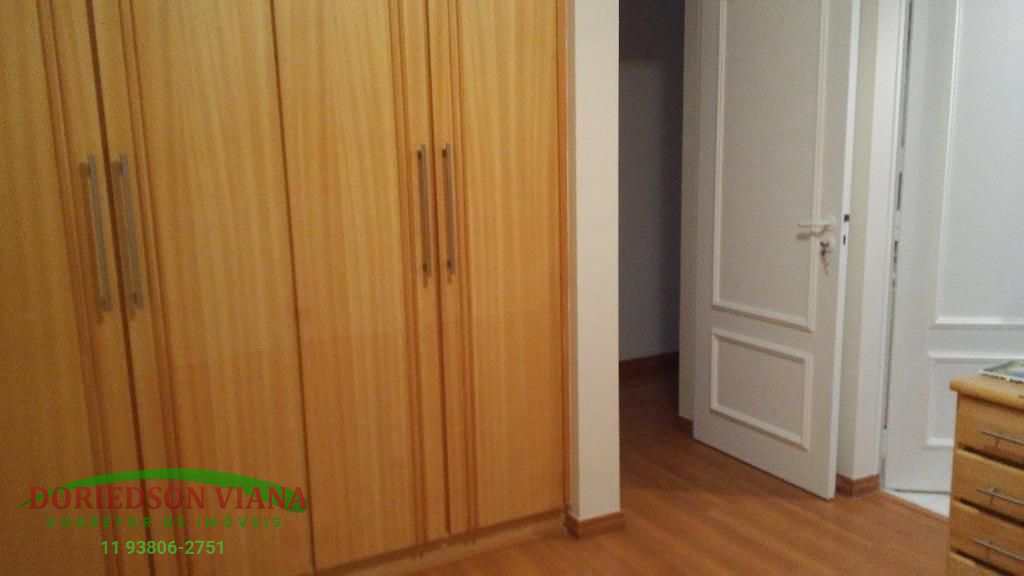 Apartamento à venda com 3 quartos, 202m² - Foto 19