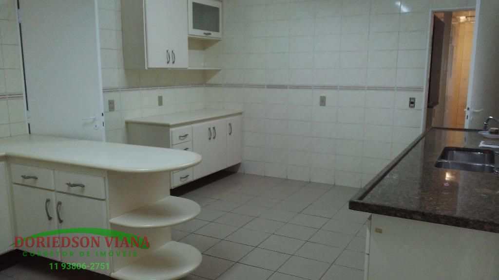 Apartamento à venda com 3 quartos, 202m² - Foto 29