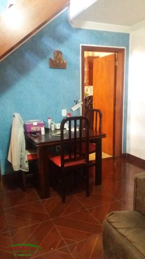 Sobrado à venda com 2 quartos, 100m² - Foto 3