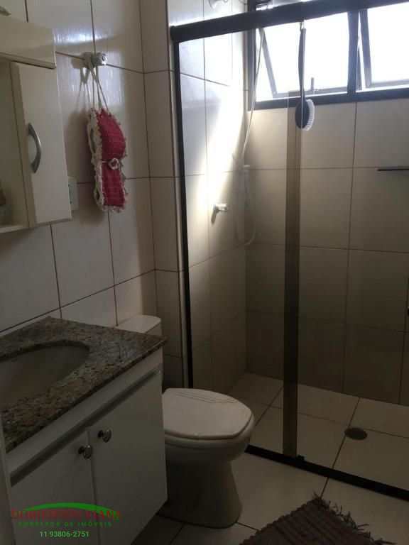 Apartamento à venda com 3 quartos, 83m² - Foto 11