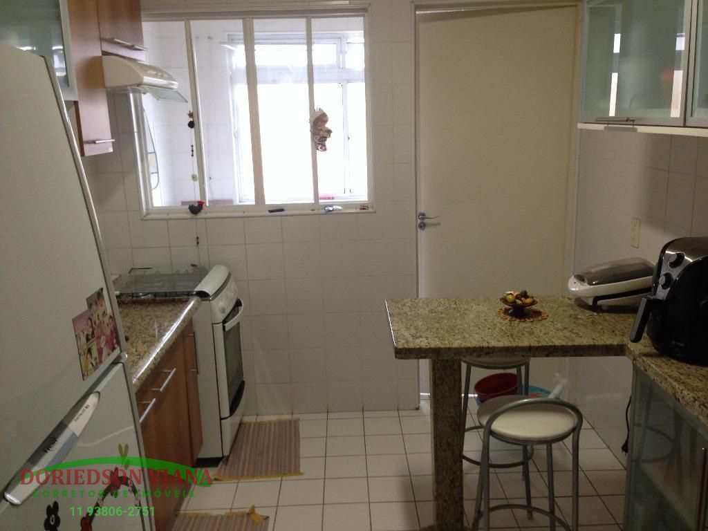 Apartamento à venda com 2 quartos, 60m² - Foto 14