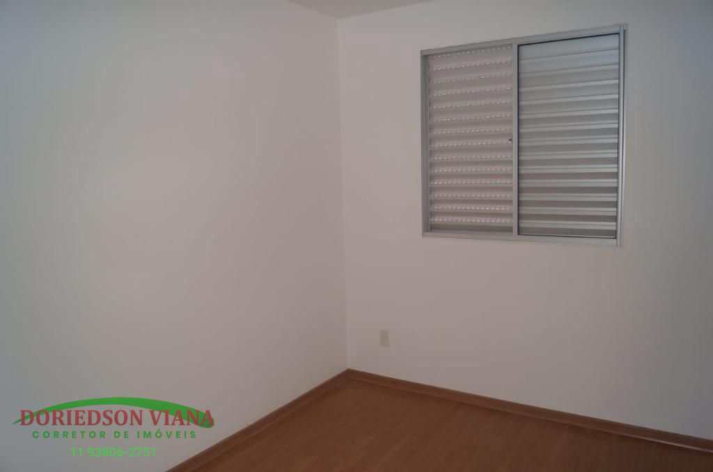 Apartamento à venda com 2 quartos, 45m² - Foto 12