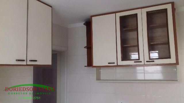 Apartamento à venda com 2 quartos, 66m² - Foto 11