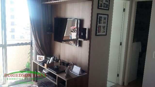 Apartamento à venda com 2 quartos, 58m² - Foto 1