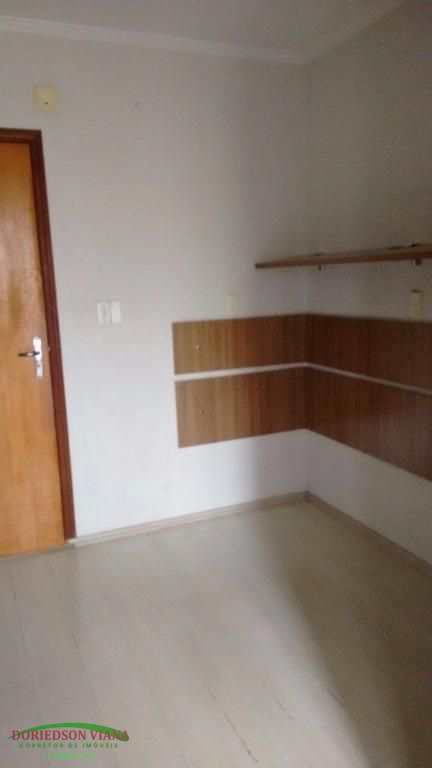 Sobrado à venda com 3 quartos, 264m² - Foto 2