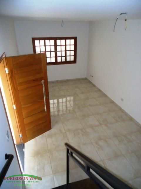 Sobrado à venda com 3 quartos, 130m² - Foto 2