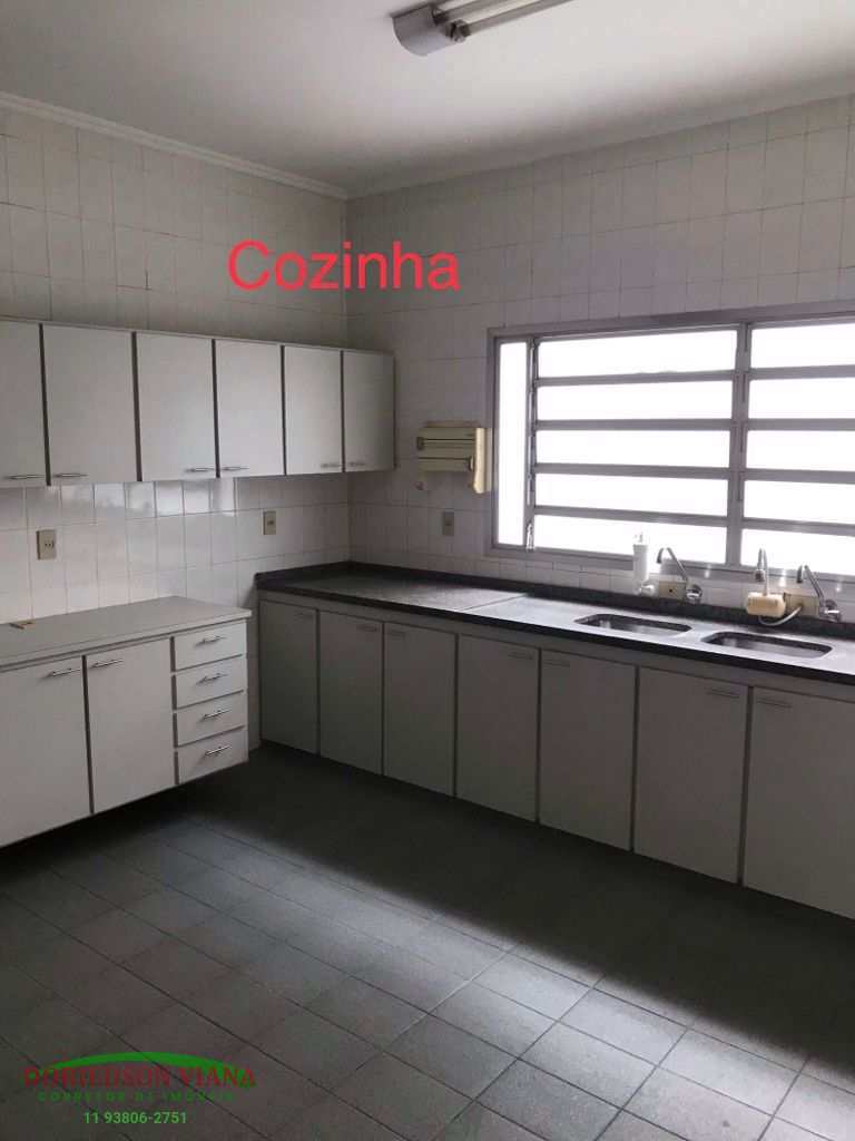 Sobrado à venda com 3 quartos, 220m² - Foto 12