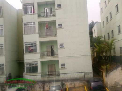 Apartamento à venda com 2 quartos, 70m² - Foto 16