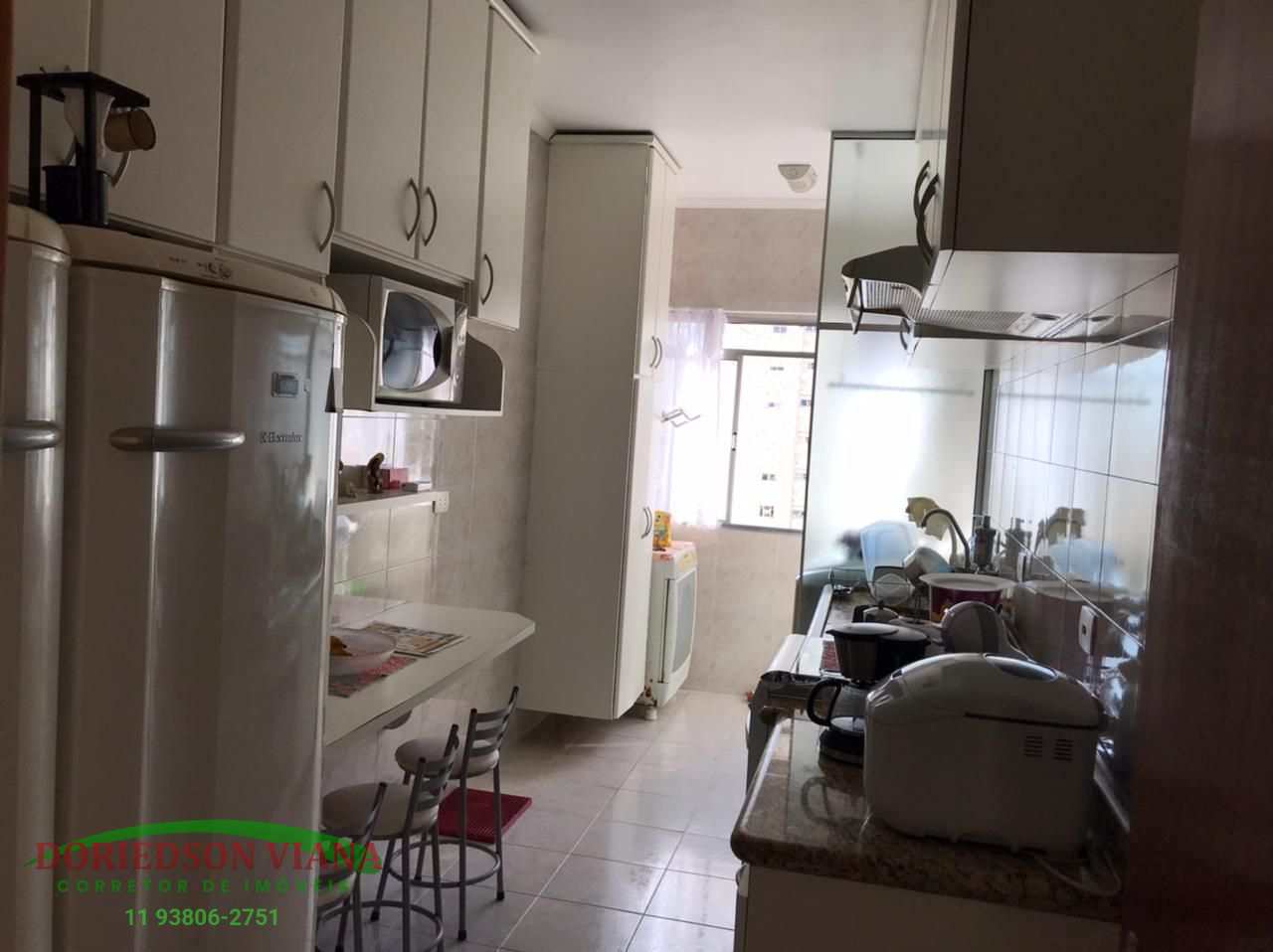 Apartamento à venda com 2 quartos, 56m² - Foto 28