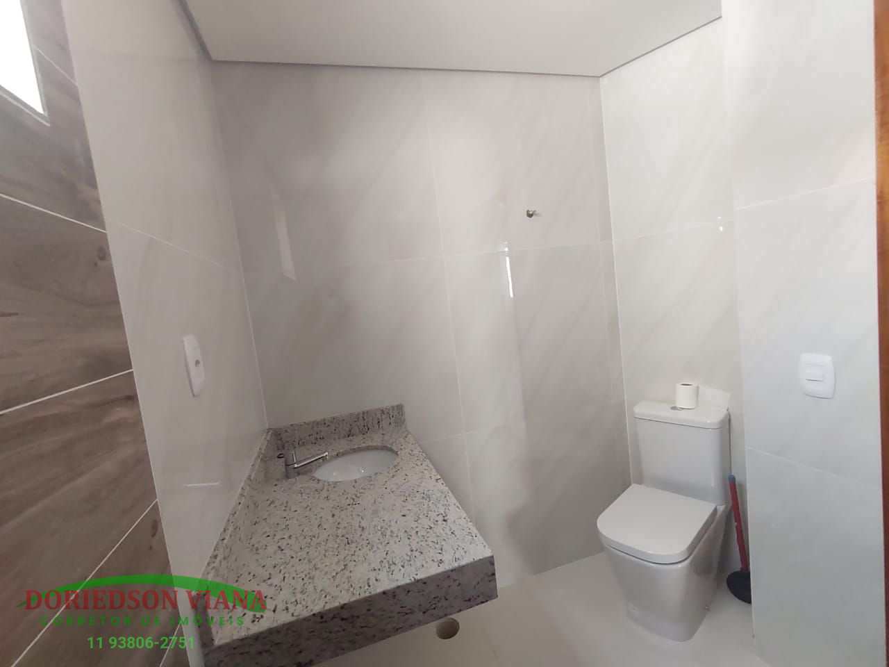 Casa para alugar com 3 quartos, 67m² - Foto 4