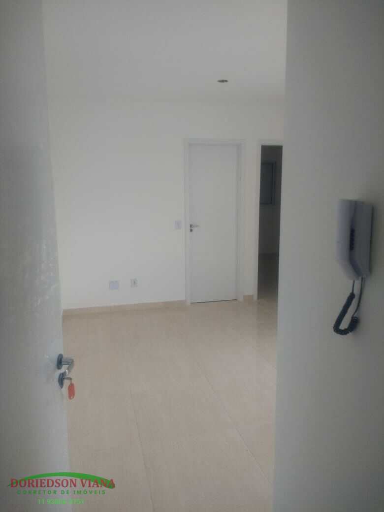 Apartamento à venda com 2 quartos, 44m² - Foto 14