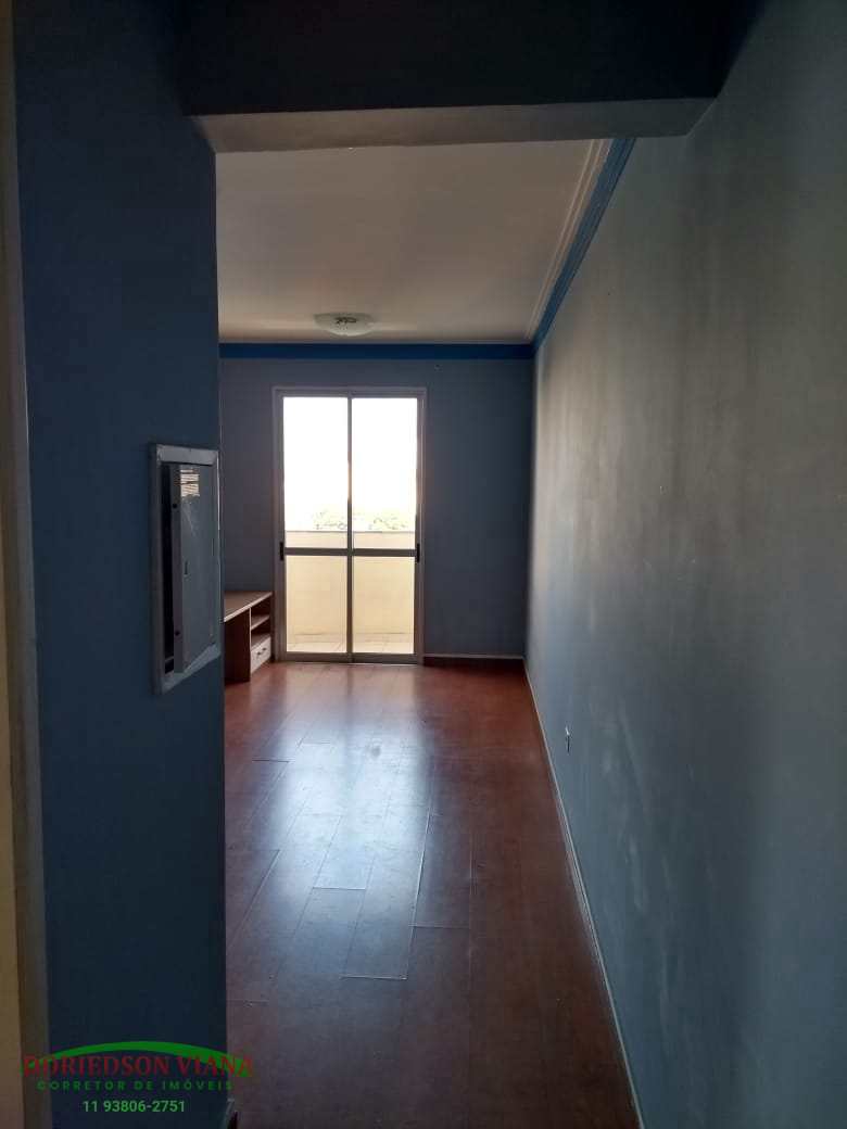 Apartamento à venda com 2 quartos, 60m² - Foto 1