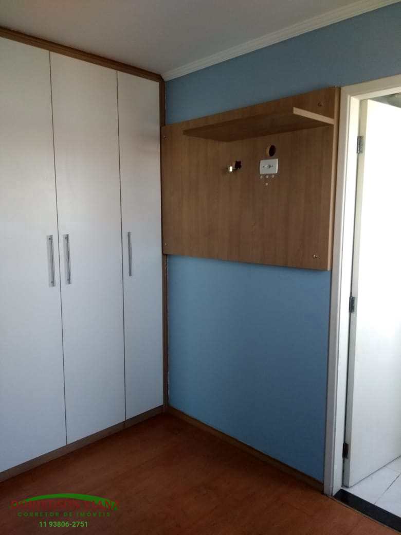 Apartamento à venda com 2 quartos, 60m² - Foto 19