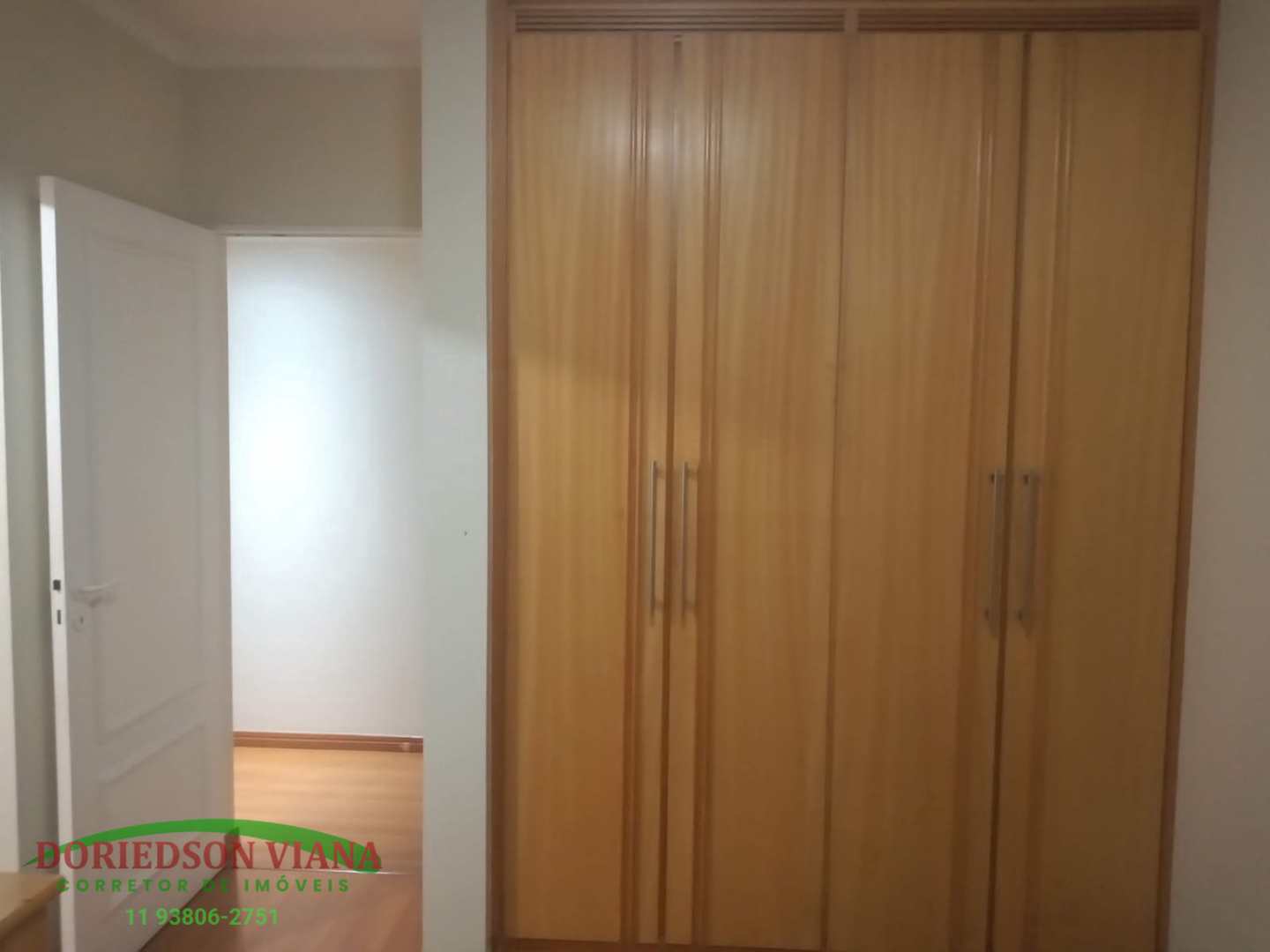 Apartamento à venda com 3 quartos, 200m² - Foto 33