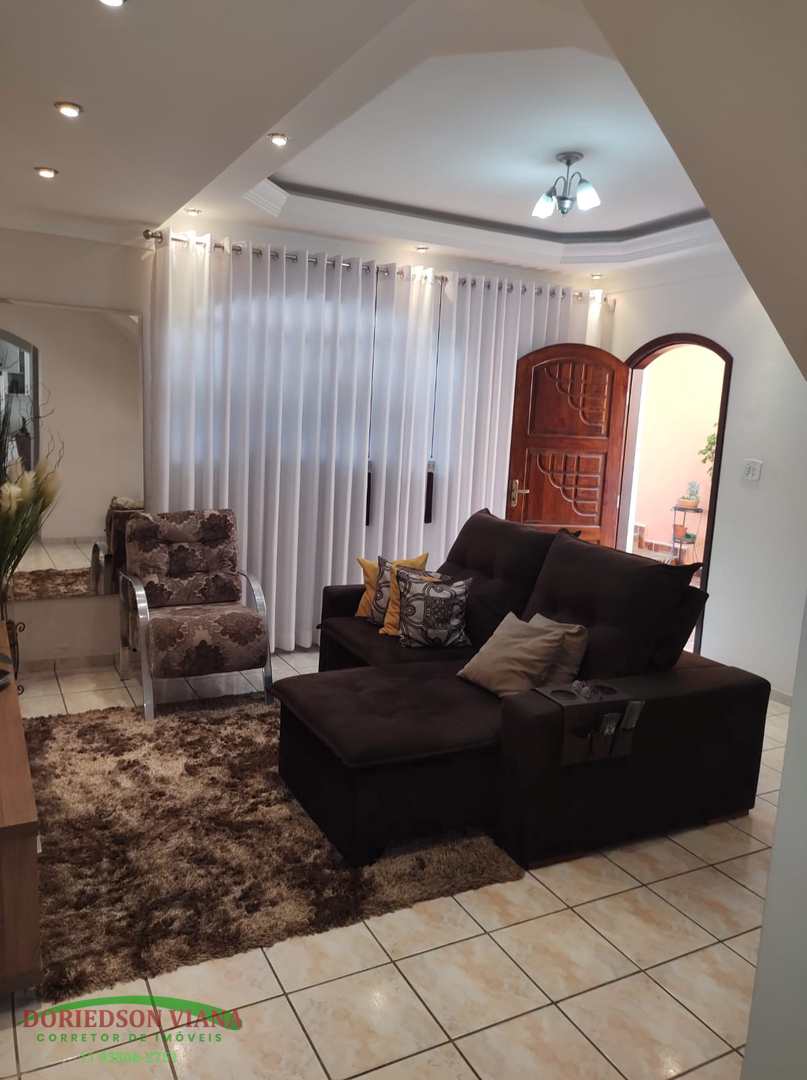 Casa à venda com 3 quartos, 181m² - Foto 14