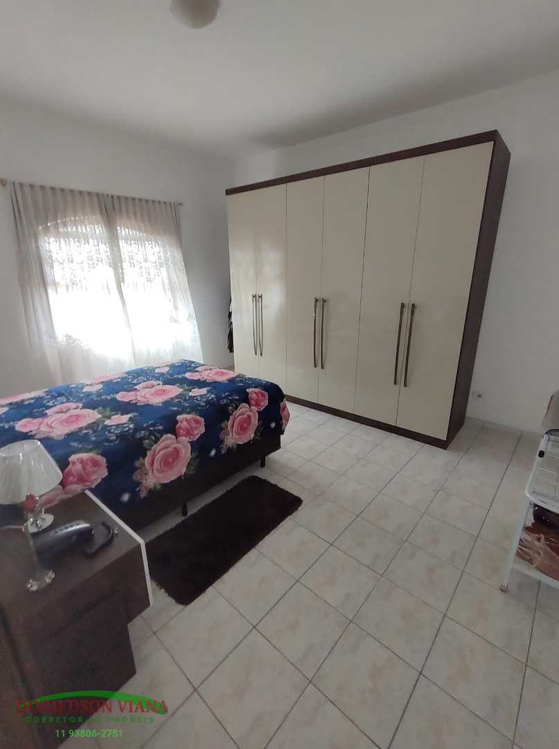 Casa à venda com 3 quartos, 181m² - Foto 16