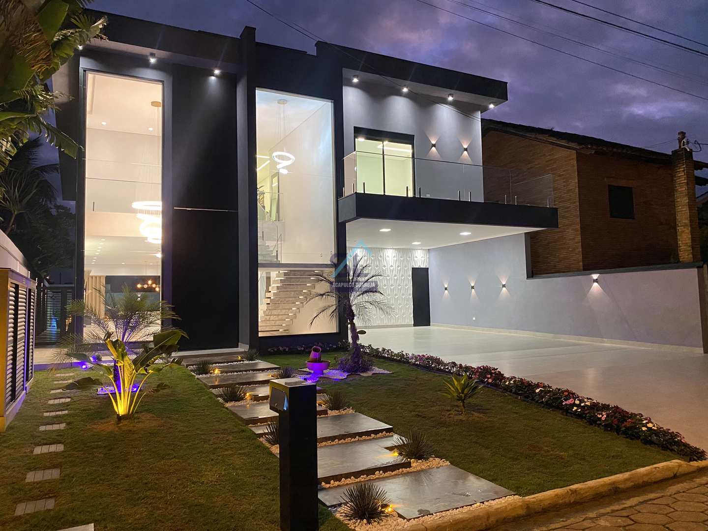 Casa de Condomínio com 6 dorms, Acapulco, Guarujá - R$ 5.6 mi, Cod: 170
