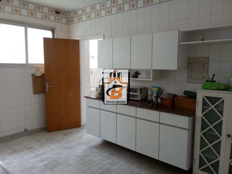 Apartamento à venda com 1 quarto, 145m² - Foto 2