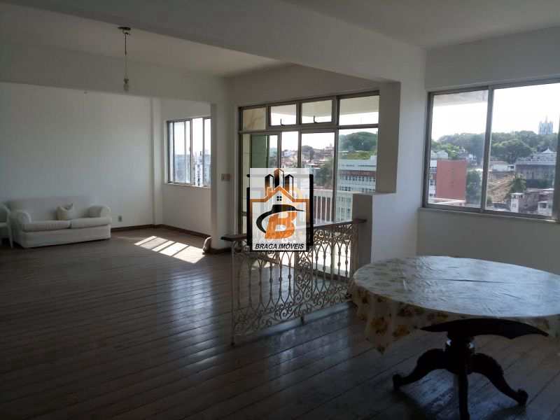 Apartamento à venda com 1 quarto, 145m² - Foto 3