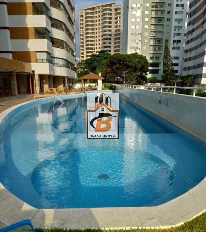 Apartamento à venda com 4 quartos, 168m² - Foto 2