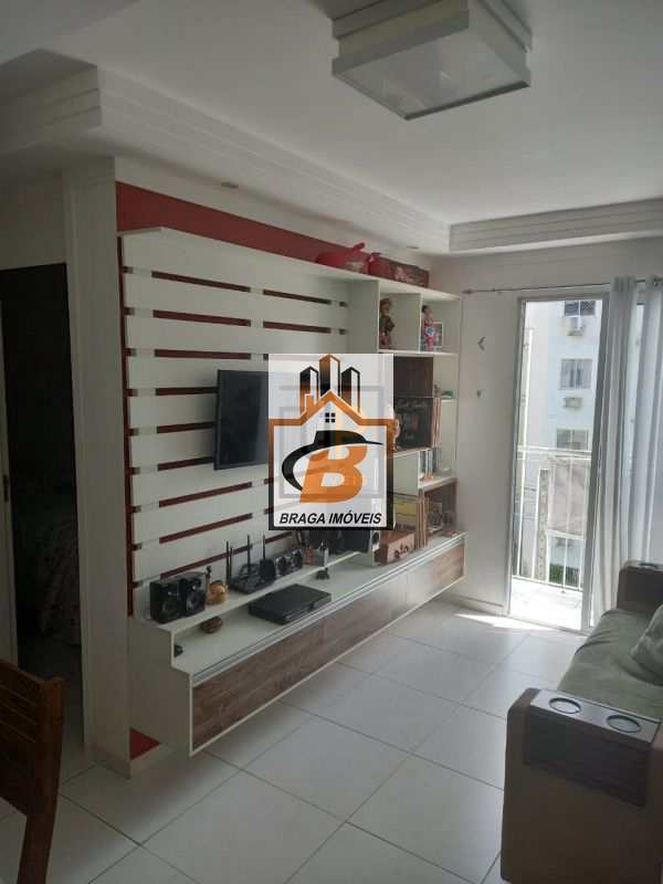 Apartamento à venda com 2 quartos, 42m² - Foto 2