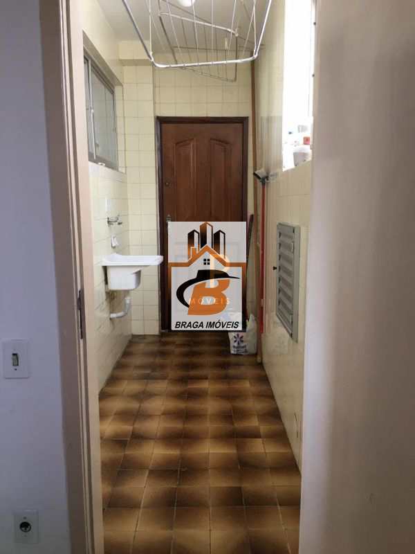 Apartamento à venda com 2 quartos, 75m² - Foto 17