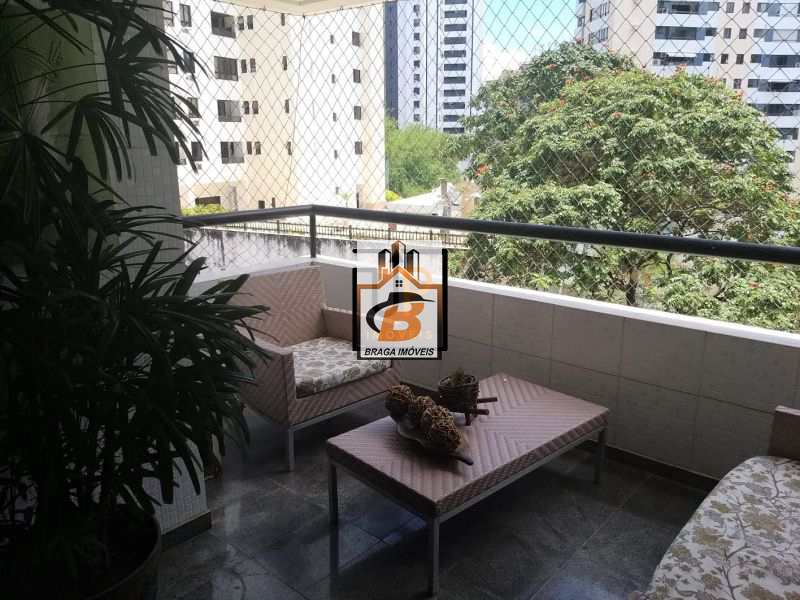 Apartamento à venda com 4 quartos, 153m² - Foto 4