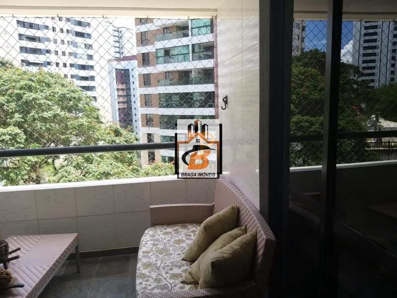 Apartamento à venda com 4 quartos, 153m² - Foto 1