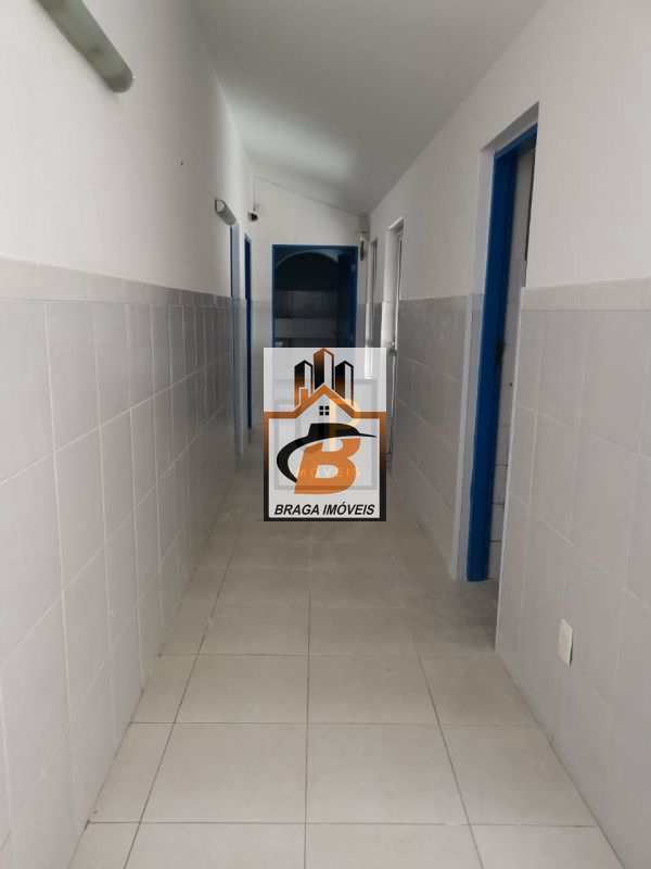 Casa para alugar com 7 quartos, 450m² - Foto 17