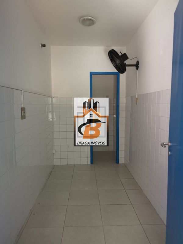 Casa para alugar com 7 quartos, 450m² - Foto 11