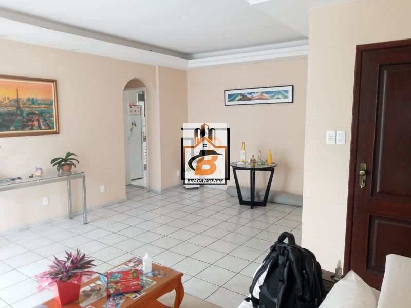 Apartamento à venda com 3 quartos, 143m² - Foto 11