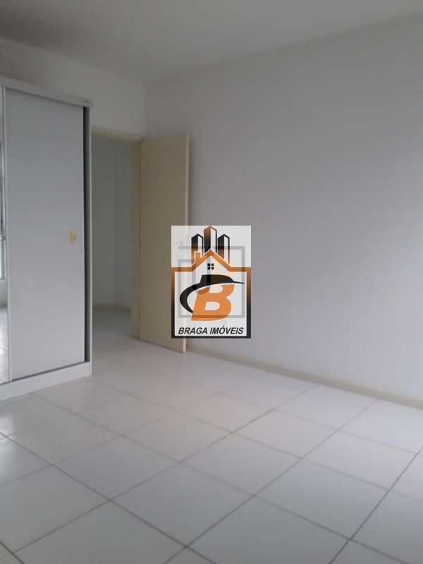 Apartamento à venda com 2 quartos, 70m² - Foto 8