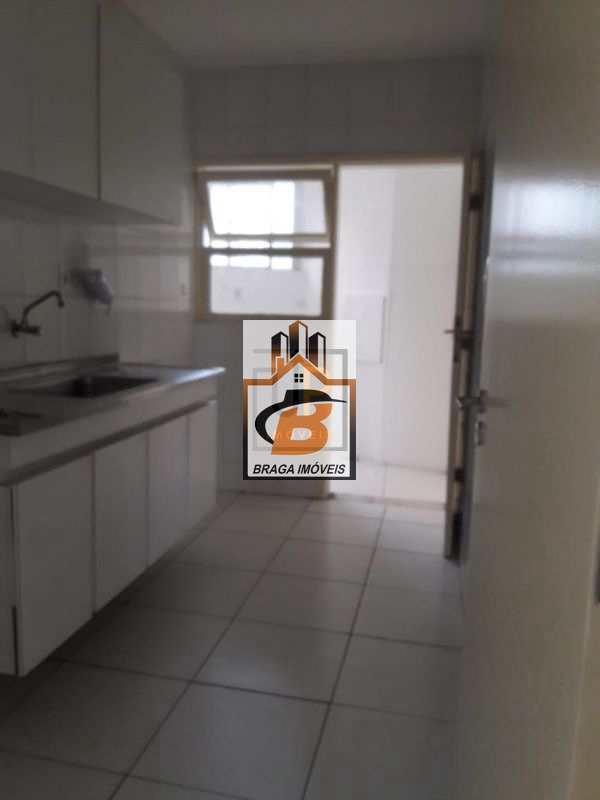 Apartamento à venda com 2 quartos, 70m² - Foto 6