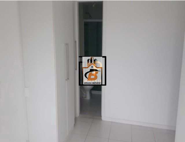 Apartamento à venda com 2 quartos, 70m² - Foto 10