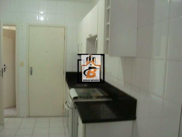 Apartamento para alugar com 2 quartos, 86m² - Foto 9