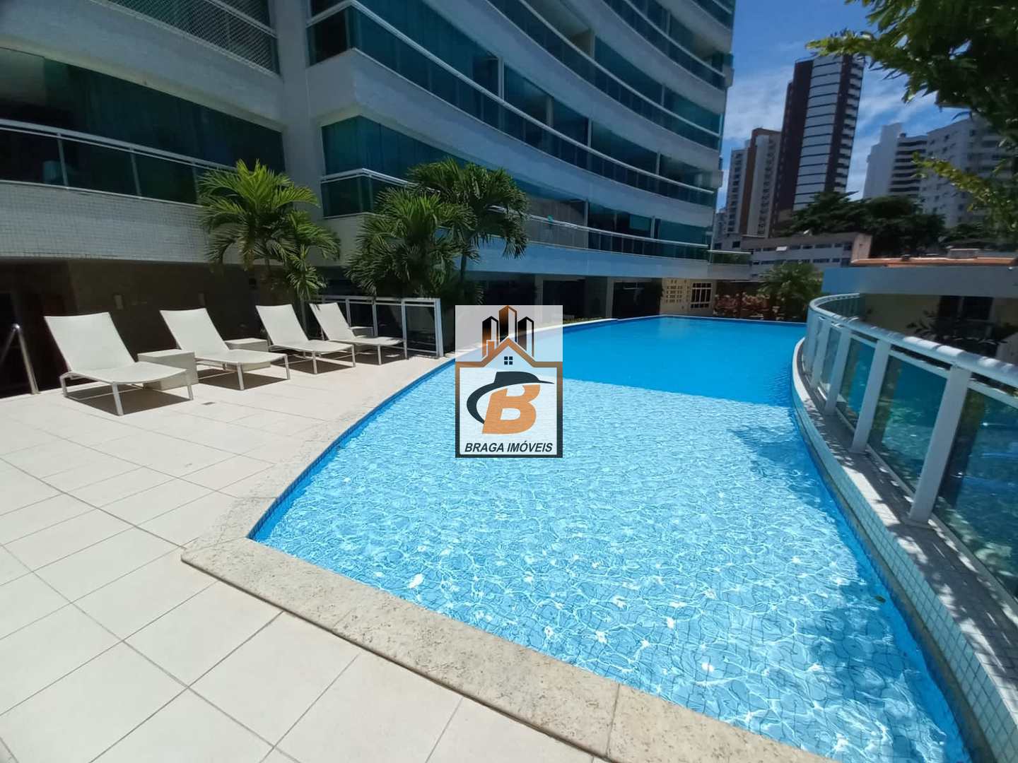 Apartamento à venda com 1 quarto, 102m² - Foto 9