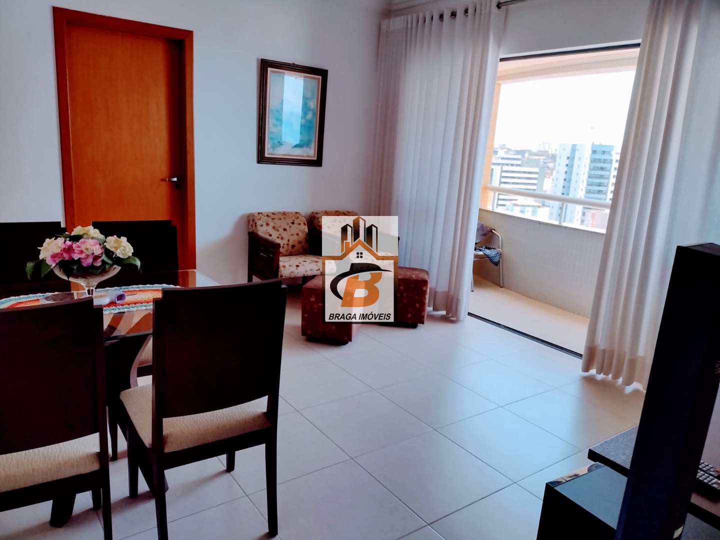 Apartamento à venda com 2 quartos, 78m² - Foto 5