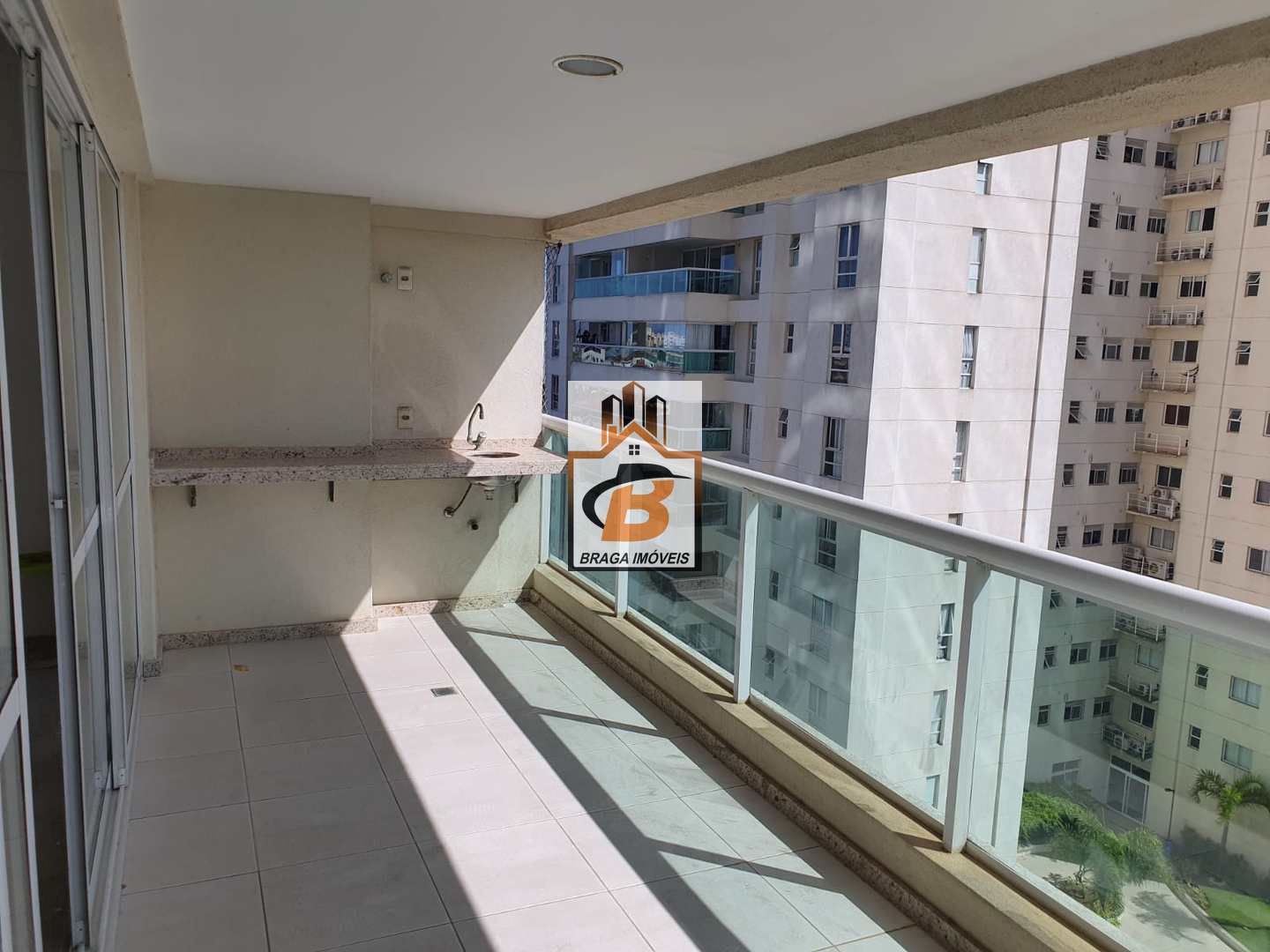 Apartamento à venda com 3 quartos, 123m² - Foto 8