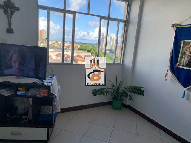 Apartamento à venda com 2 quartos, 80m² - Foto 4