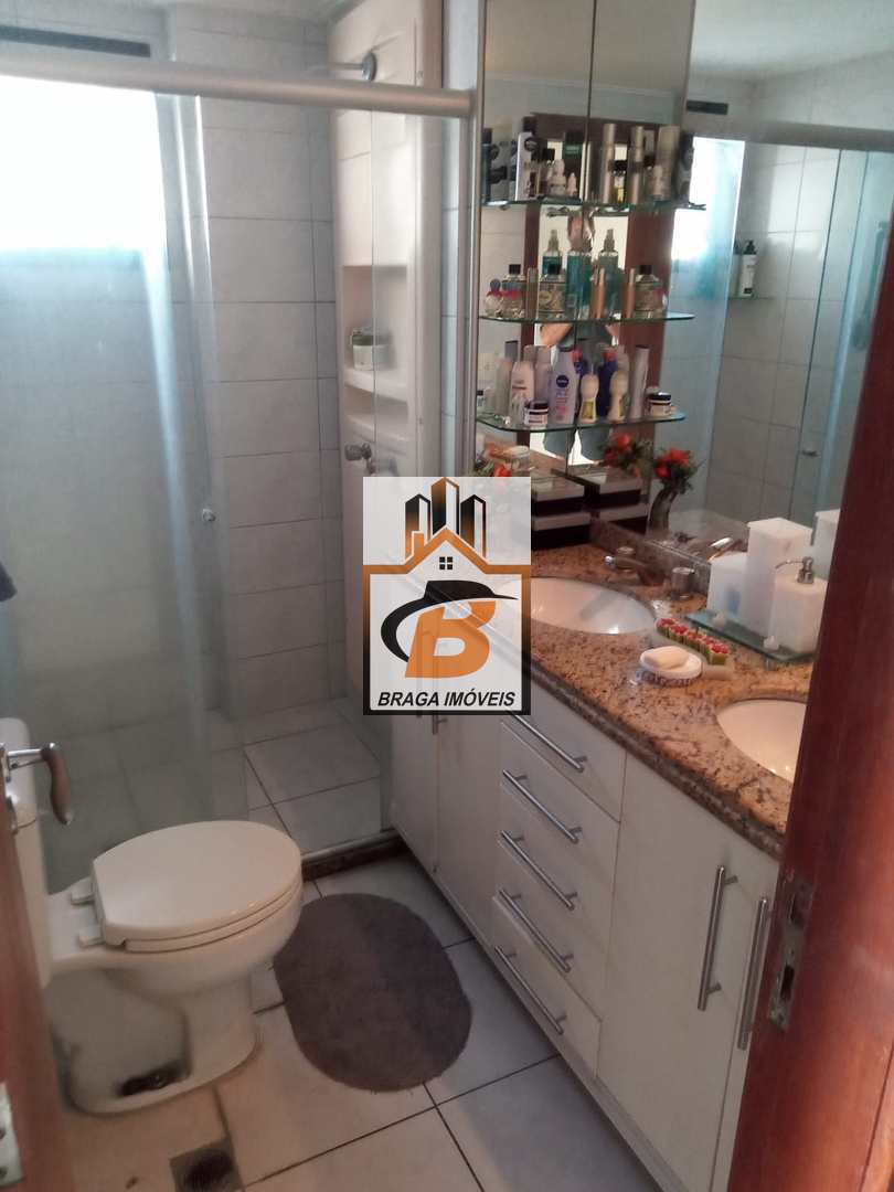 Apartamento à venda com 3 quartos, 193m² - Foto 11